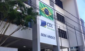 Fundação CDL de Uberlândia divulga vagas de emprego em diversas áreas