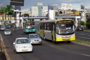 Uberlândia x Tupynambás: veja linha e horários especiais de ônibus para a partida