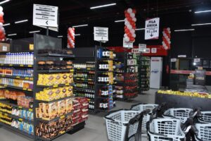 Rede de supermercados anuncia vagas de emprego em Uberlândia, Araxá e Araguari; confira as oportunidades