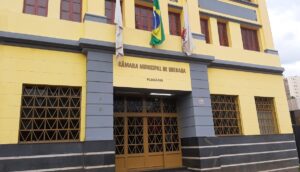 Aumento do salário de vereadores para a próxima legislatura é aprovado em Uberaba | Triângulo Mineiro