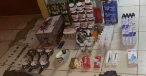 Cerveja, desodorantes e potes de Nutella: trio é preso por furto de lojas e supermercados em Uberlândia e Uberaba | Triângulo Mineiro