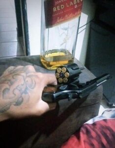 Foragido que ostentava fotos de armas e drogas nas redes sociais é preso em Uberlândia | Triângulo Mineiro