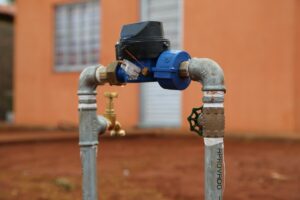 Justiça suspende troca de hidrômetros em casas em Uberaba; Codau diz que vai recorrer | Triângulo Mineiro