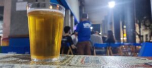 MP recomenda que distribuidoras de bebidas proíbam consumo no local em Uberlândia | Triângulo Mineiro