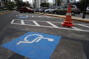 Motoristas com fibromialgia poderão estacionar em vagas para pessoas com deficiência em Uberlândia | Triângulo Mineiro