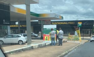Procon notifica 180 postos e sindicato para redução proporcional dos preços de combustíveis em Uberlândia | Triângulo Mineiro