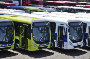 Uberaba recebe 19 ônibus novos para substituir veículos antigos do transporte coletivo | Triângulo Mineiro
