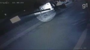 VÍDEO: Dois homens são baleados em prédio desativado de delegacia após tentativa de furto em Uberlândia | Triângulo Mineiro