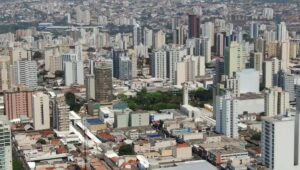 Vias de 12 bairros de Uberlândia ficam interditadas no fim de semana; veja mudanças no trânsito | Triângulo Mineiro