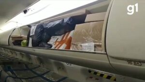 Vídeo de dentro de cargueiro mostra o que causou alerta para avião fazer pouso forçado em Uberaba